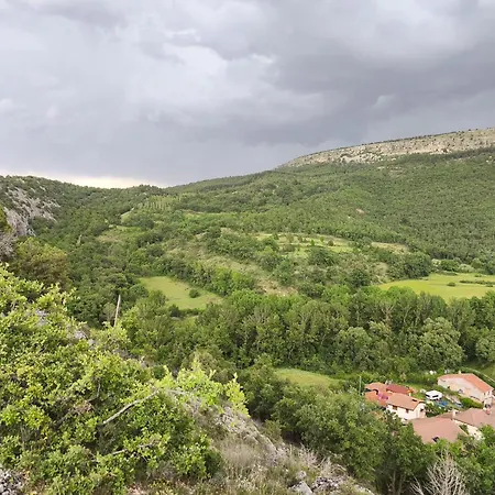 Holiday home Mil Mariposas, Escapada Rural Burgos